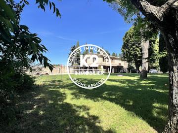 Vente Maison 10 pièces 380 m2 Sauzet