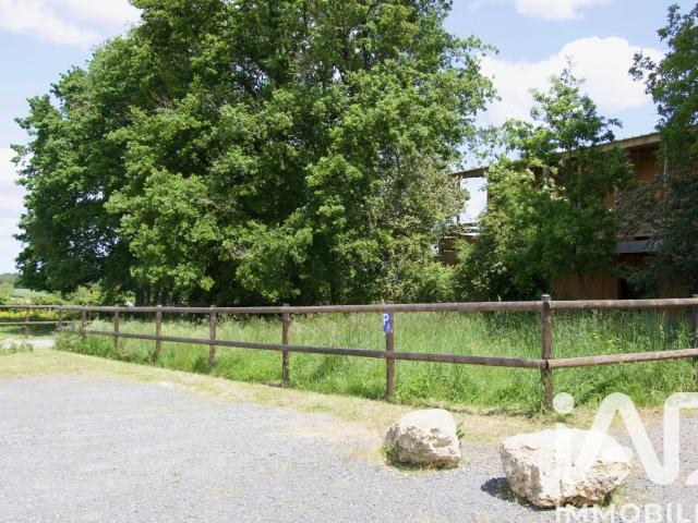 Vente Haras 18 pièces
