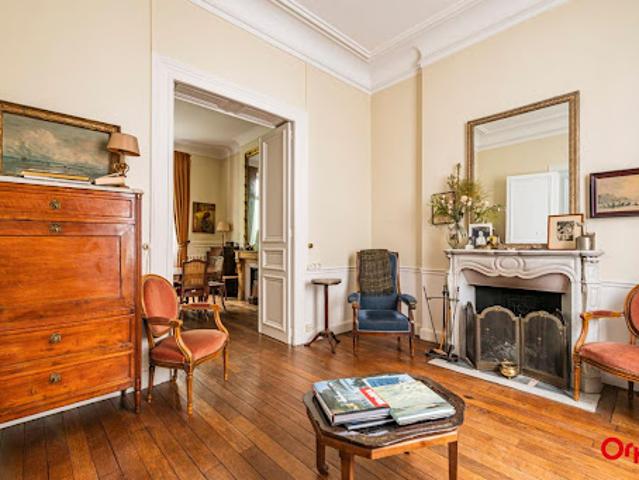 Vente Hôtel particulier 6 pièces 188 m2 Reims