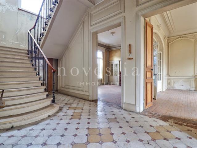 Vente Hôtel particulier 806 m2 Reims