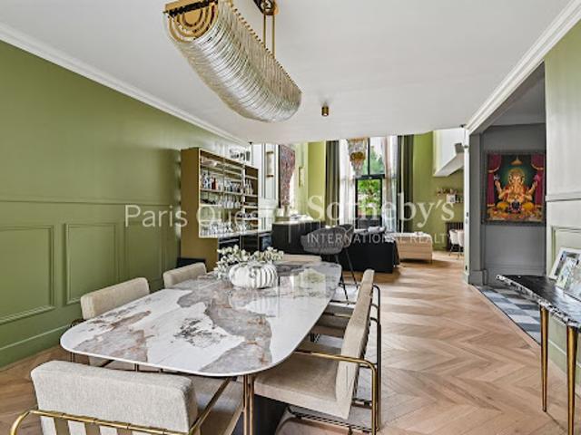 Vente Hôtel particulier 9 pièces 400 m2 Neuilly sur Seine