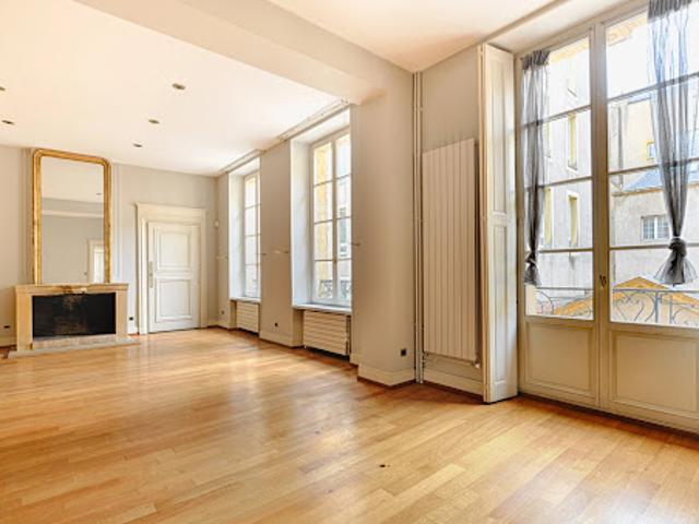 Vente Hôtel particulier 9 pièces 375 m2 Metz