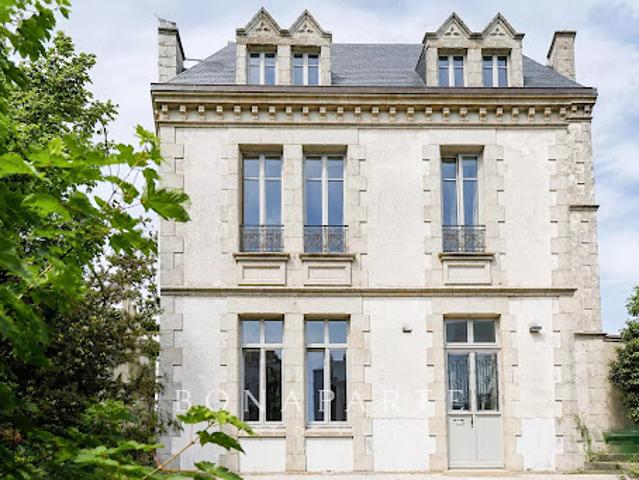 Vente Maison 13 pièces 310 m2 Auray