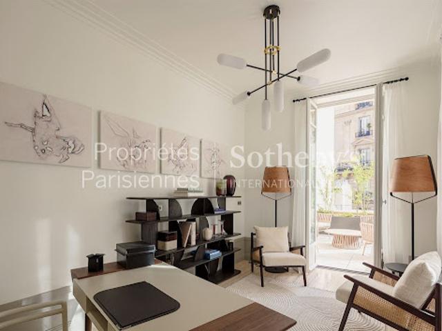 Vente Hôtel particulier 13 pièces 389.9 m2 Paris 6ème