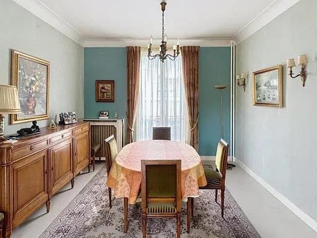 Vente Hôtel particulier 10 pièces 185 m2 Saint Denis