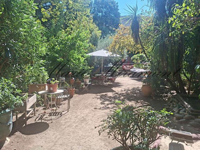 Vente Hôtel particulier 10 pièces 400 m2 Avignon