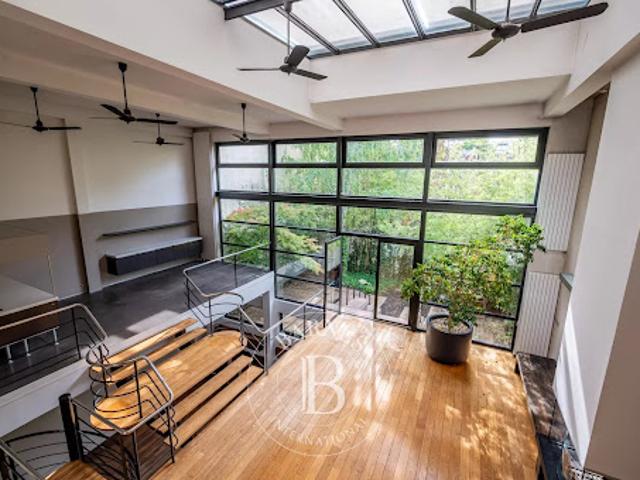 Vente Hôtel particulier 10 pièces 428.5 m2 Asnieres sur seine