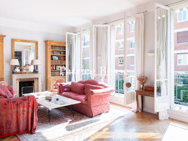 Vente Hôtel particulier 10 pièces 436 m2 Neuilly sur Seine
