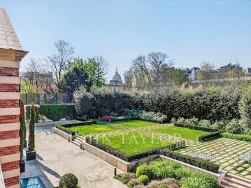 Vente Hôtel particulier 10 pièces 955.7 m2 Paris 7ème