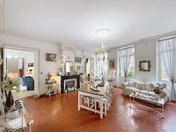 Vente Hôtel particulier 11 pièces 360 m2 Rivesaltes
