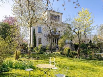 Vente Hôtel particulier 12 pièces 420 m2 Ville d'Avray