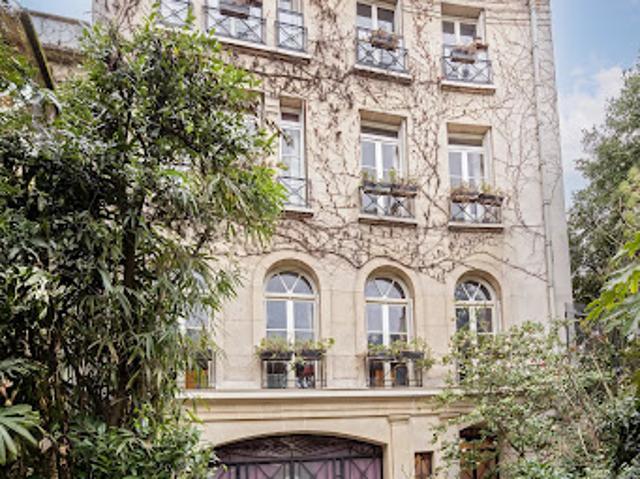 Vente Hôtel particulier 12 pièces 484.89 m2 Paris 16ème