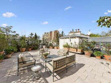 Vente Hôtel particulier 14 pièces 485 m2 Paris 16ème