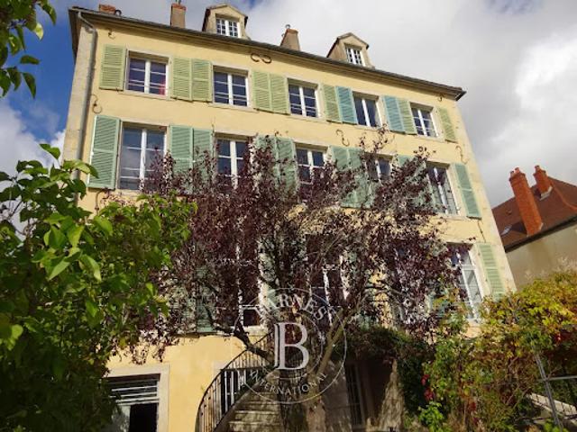Vente Hôtel particulier 19 pièces 750 m2 Montbard