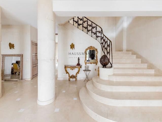 Vente Hôtel particulier 20 pièces 810 m2 Neuilly sur Seine