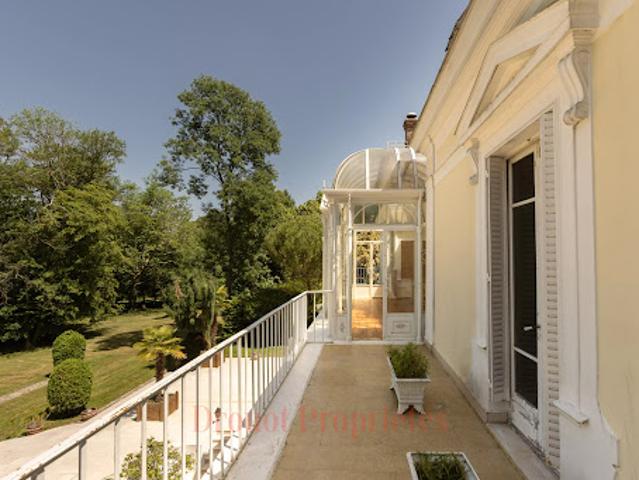 Vente Hôtel particulier 20 pièces 950 m2 Rubelles