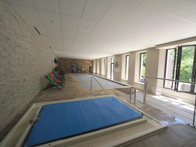Vente Hôtel particulier 31 pièces 1100 m2 Dieulefit