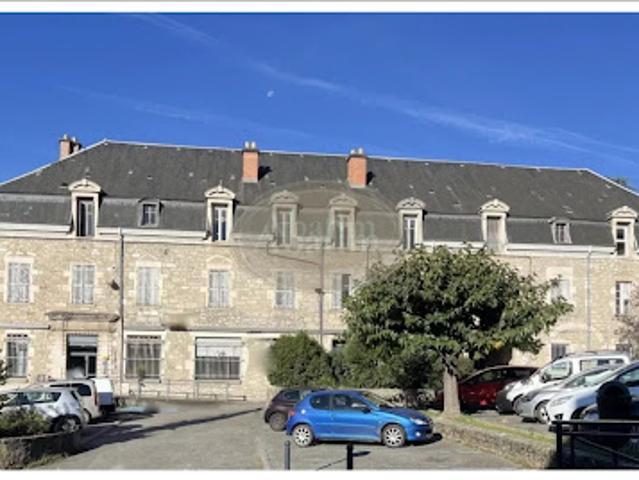 Vente Hôtel particulier 35 pièces 2100 m2 Villefranche de Rouergue
