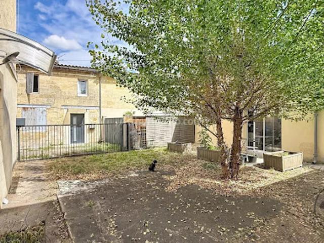 Vente Maison 4 pièces 115 m2 Saint Médard de Guizières