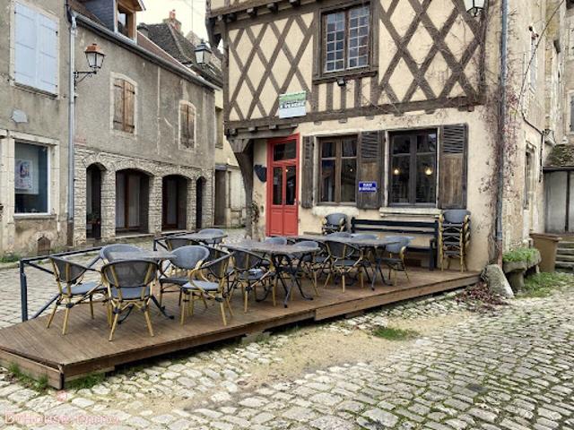 Vente Maison 5 pièces 300 m2 Noyers