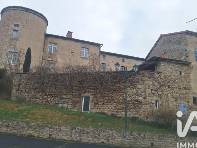Vente Immeuble 751 m&sup2 751m² Saint Bonnet le Chastel