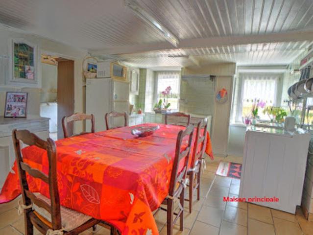 Vente Maison 14 pièces 350 m2 Lachapelle sous Chaux
