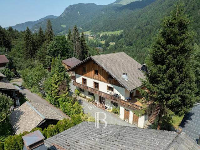 Vente Chalet 18 pièces 548 m2 Essert Romand