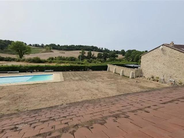 Vente Maison 22 pièces 342 m2 Dompierre les Eglises