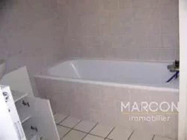 VENTE IMMEUBLE AUBUSSON PROCHE CENTRE VILLE
