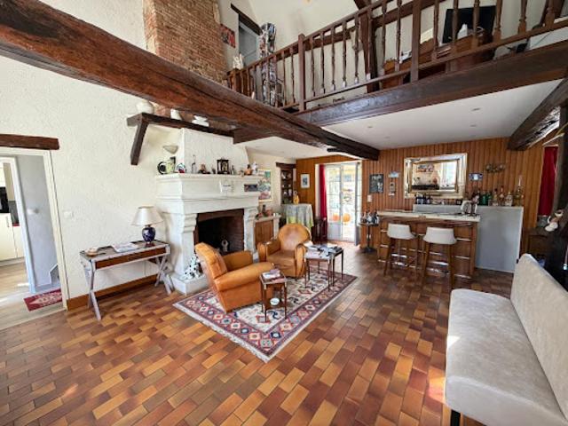 Vente Maison 5 pièces 225 m2 Veslud