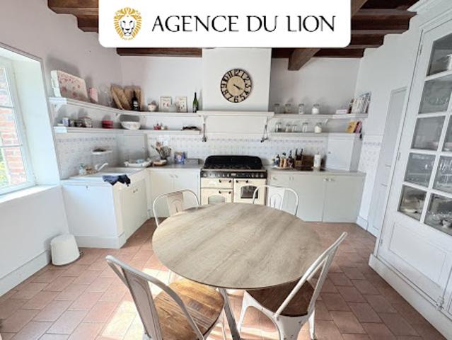Vente Maison 7 pièces 250 m2 Senonches