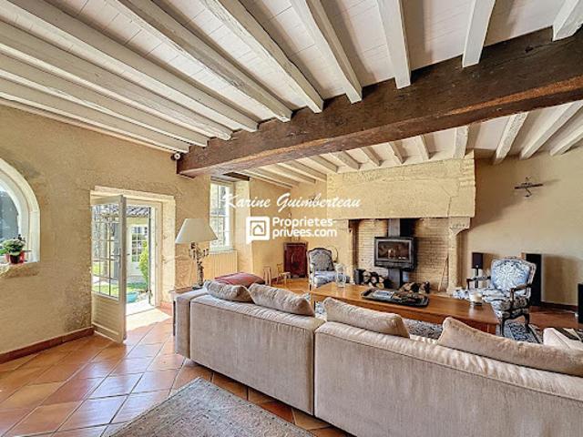 Vente Maison 7 pièces 256 m2 Lugasson