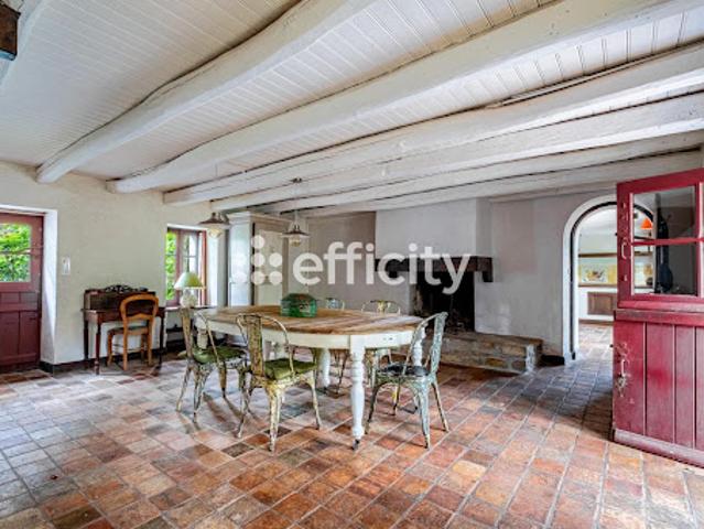 Vente Maison 8 pièces 196 m2 Saint Lyphard