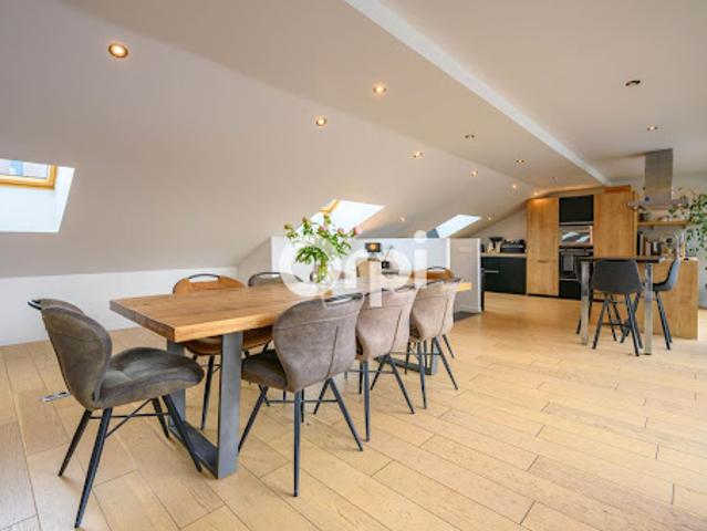 Vente Loft 4 pièces 141.83 m2 Roubaix