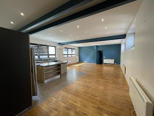 Vente Loft 4 pièces 148.44 m2 Perigueux