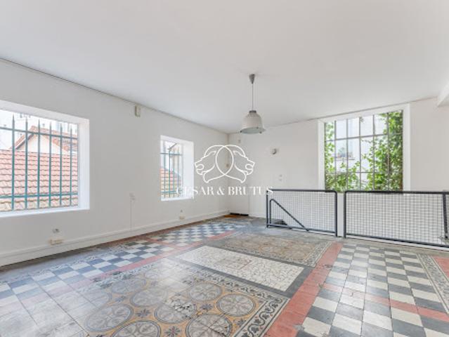 Vente Loft 4 pièces 244 m2 Lyon 7ème