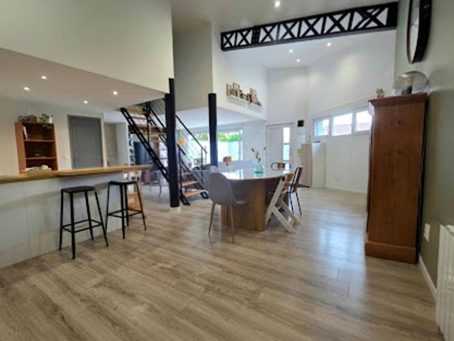 Vente Loft 5 pièces 106 m2 Annequin