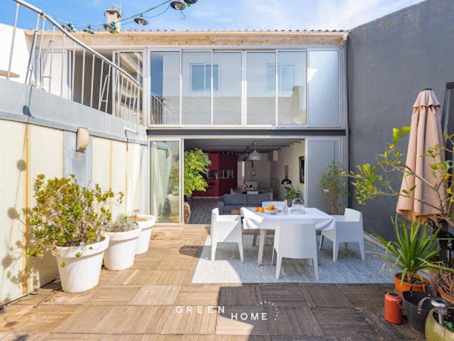 Vente Loft 6 pièces 217 m2 Marseille 5ème