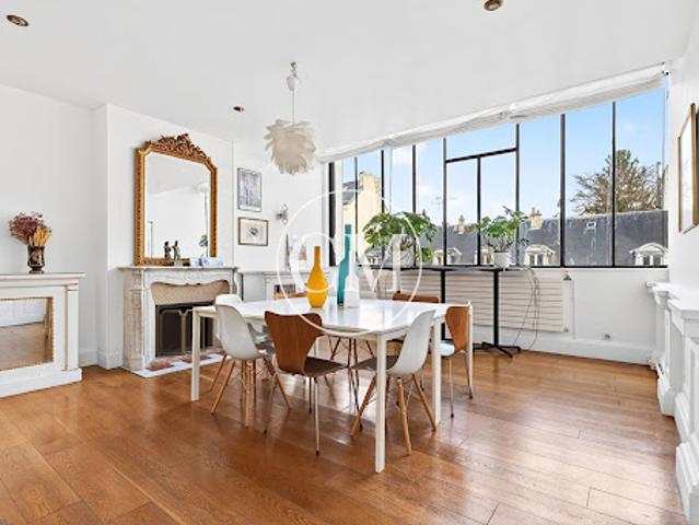 Vente Appartement 7 pièces 228.62 m2 Versailles