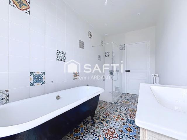 Vente Manoir 12 pièces 230 m2 Limoges