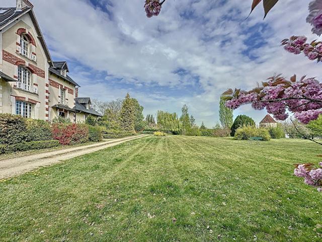 Vente Manoir 12 pièces 481 m2 Villeneuve sur Yonne