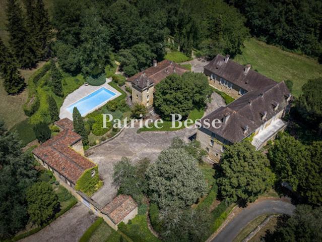 Vente Manoir 20 pièces 1019 m2 Bergerac