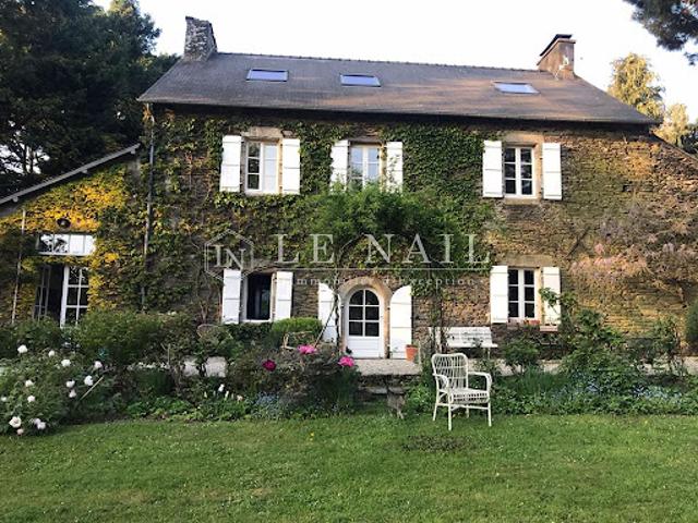 Vente Manoir 9 pièces 221 m2 Ploermel