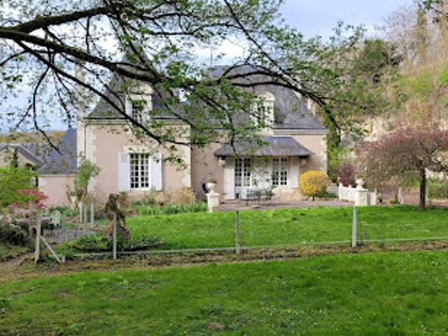 Vente Manoir 9 pièces 257 m2 La Chartre sur le Loir