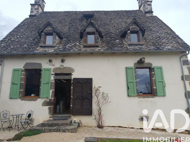 Vente Maison/villa 4 pièces 118m² Saint Martin Cantalès