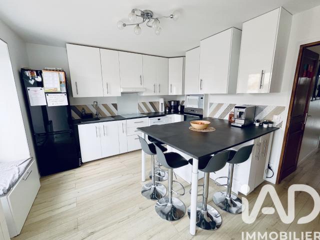 Vente Domaine 28 pièces