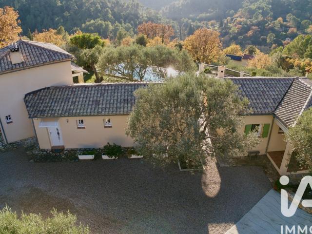 Vente Maison/villa 7 pièces 204m² Bargemon