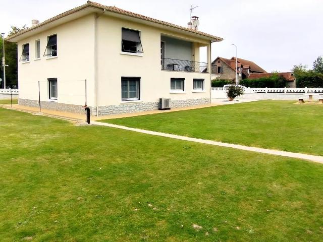 Vente Maison/villa 8 pièces