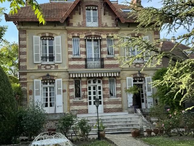 Vente Maison/villa 10 pièces