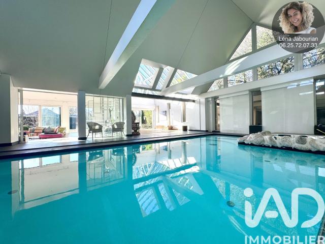 Vente Maison/villa 11 pièces 1079m² Sceaux